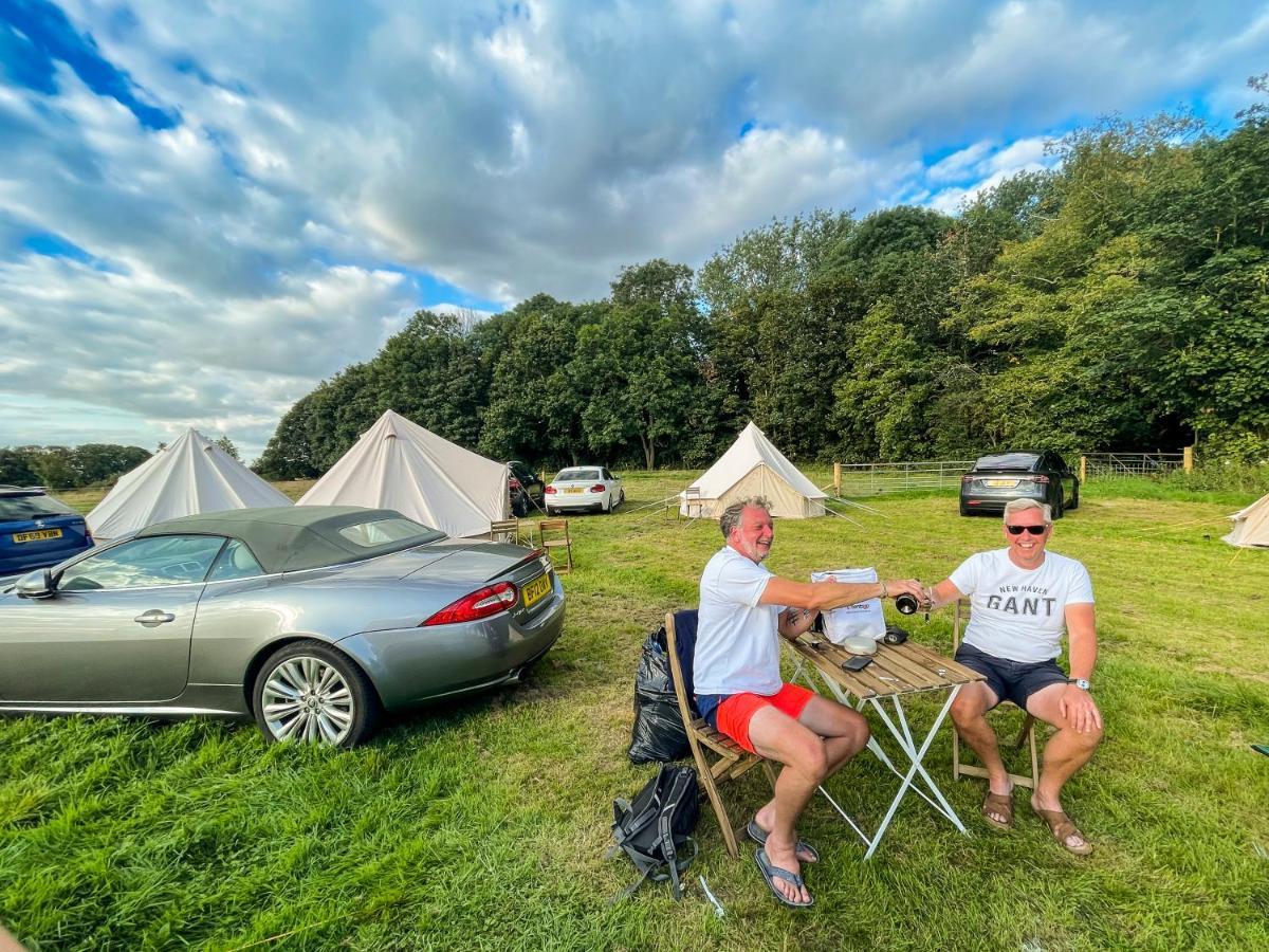 Silverstone Glamping And Pre-Pitched Camping With Intentsgp Hotel Exterior photo