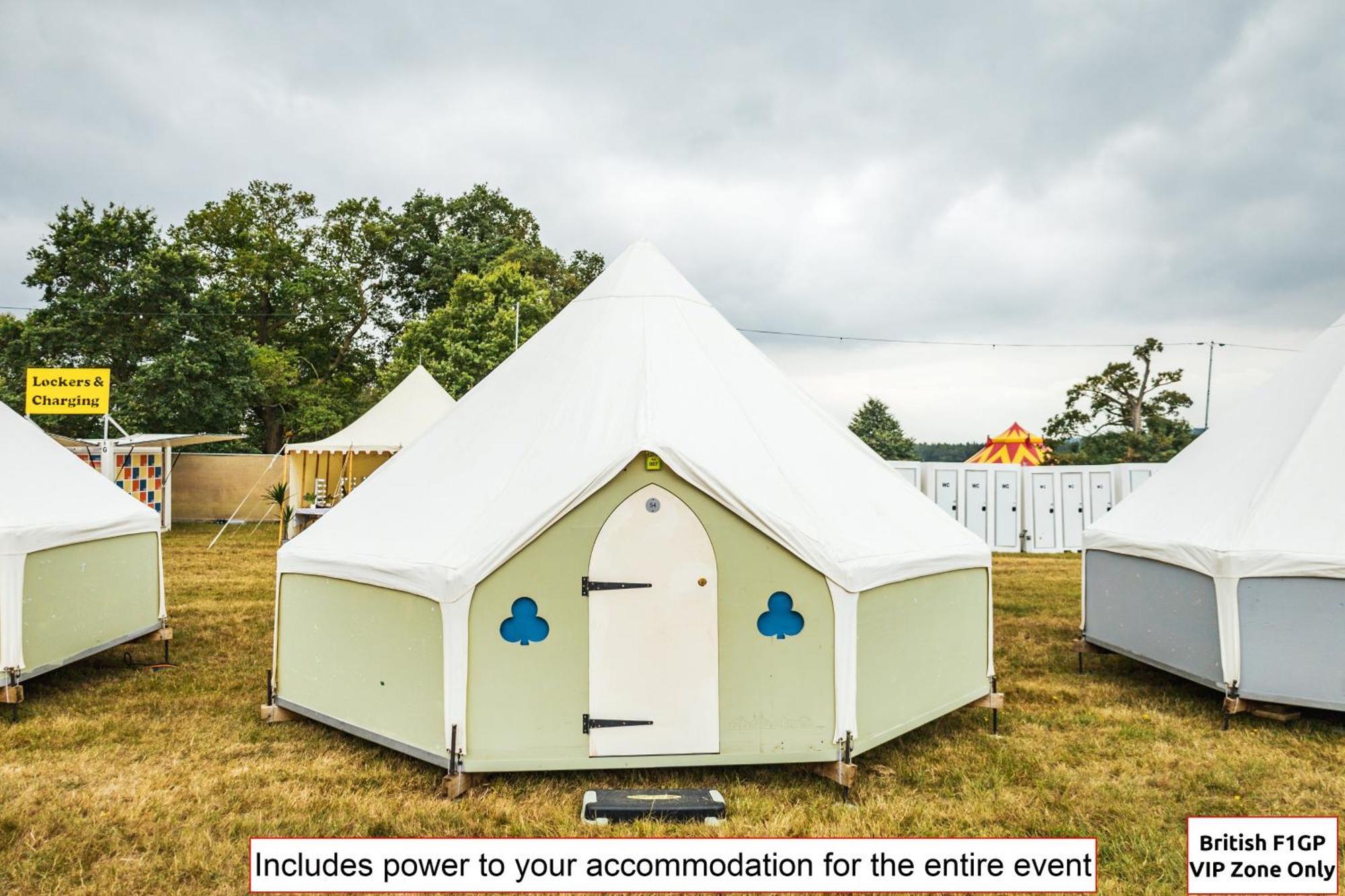 Silverstone Glamping And Pre-Pitched Camping With Intentsgp Hotel Exterior photo